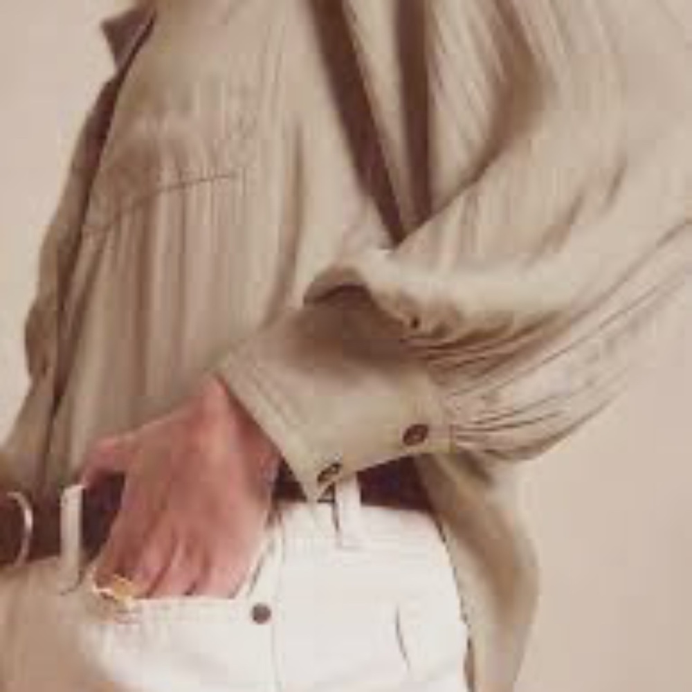 Banana Republic - Balloon Sleeve Utility Shirt - Large - Selenite